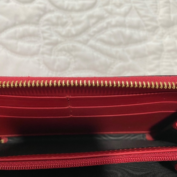 Gucci Red Bamboo Wallet - Picture 7 of 15